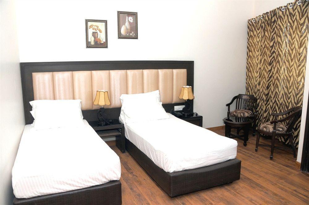 Hotel Prems Paradise Amritsar Exteriér fotografie