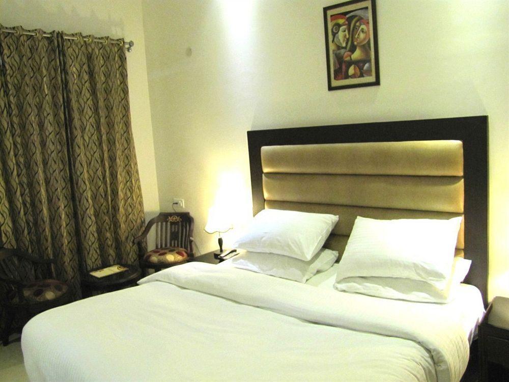 Hotel Prems Paradise Amritsar Exteriér fotografie