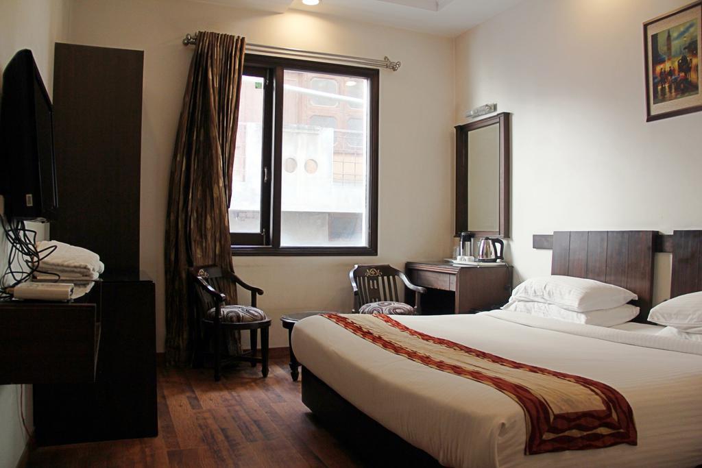 Hotel Prems Paradise Amritsar Pokoj fotografie