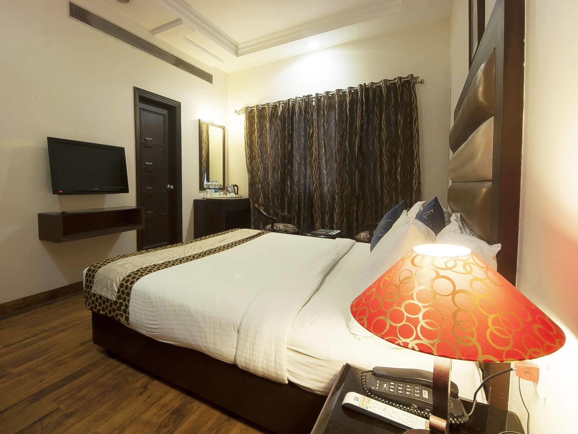 Hotel Prems Paradise Amritsar Exteriér fotografie
